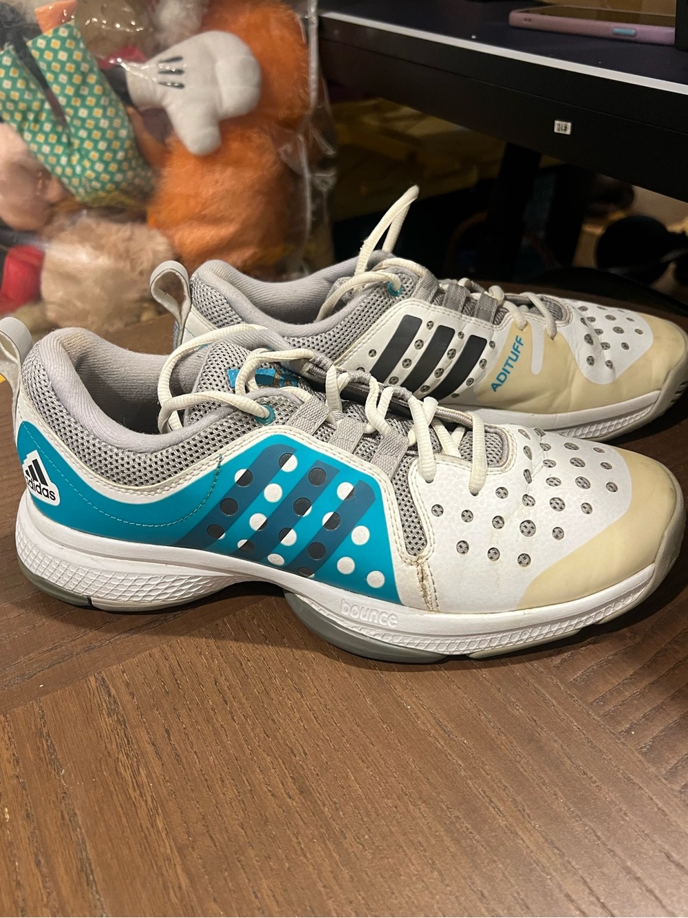 Adidas AdiTUFF Bounce Indoor Court Shoes Women’s Size 9 White Blue - Picture 2 of 5